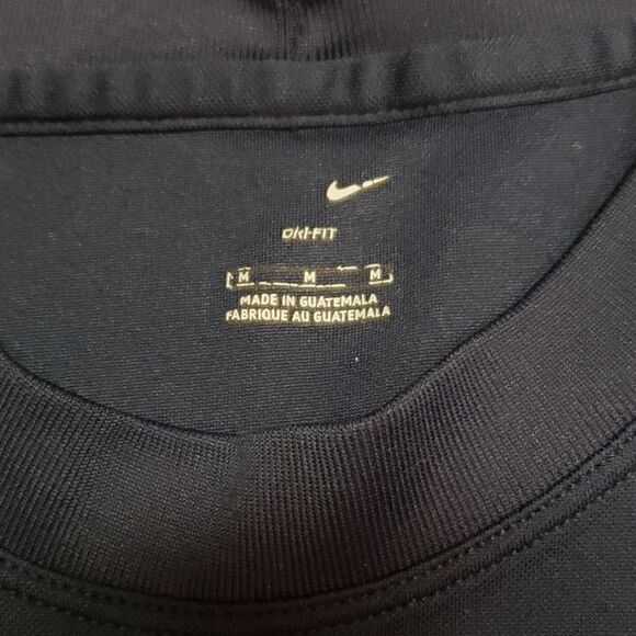 Nike dri fit shirt - Picture 2 of 3